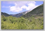 Da Scoppito, ai piedi del Monte Calvo. La cima del Monte Calvo.