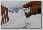 La nevicata del 3 febbraio 2012: le foto scattate domenica a L'Aquila e dintorni. La zona di Scoppito sotto il Monte Calvo.